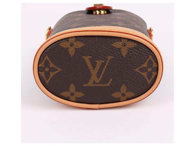 Louis Vuitton Borsa a tracolla Fold Me Pouch - vista 8