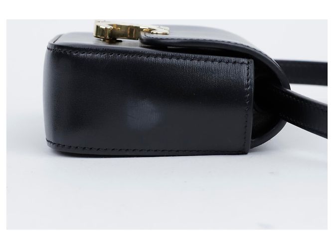 Céline Mini Cloud em couro de bezerro brilhante preto - vista 5