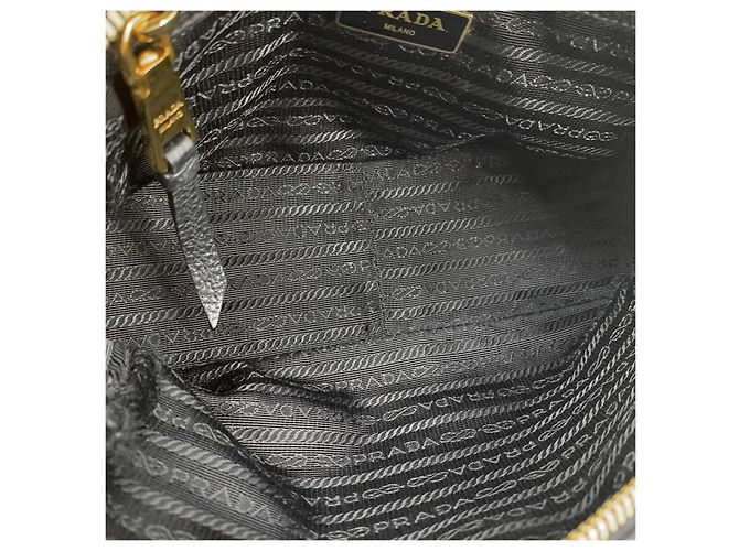 Prada Bolso de hombro Vitello Gold Triangle Logo - vista 8