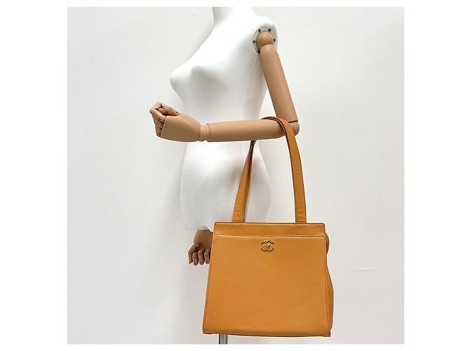 Chanel Borsa a tracolla in pelle caviar - vista 3