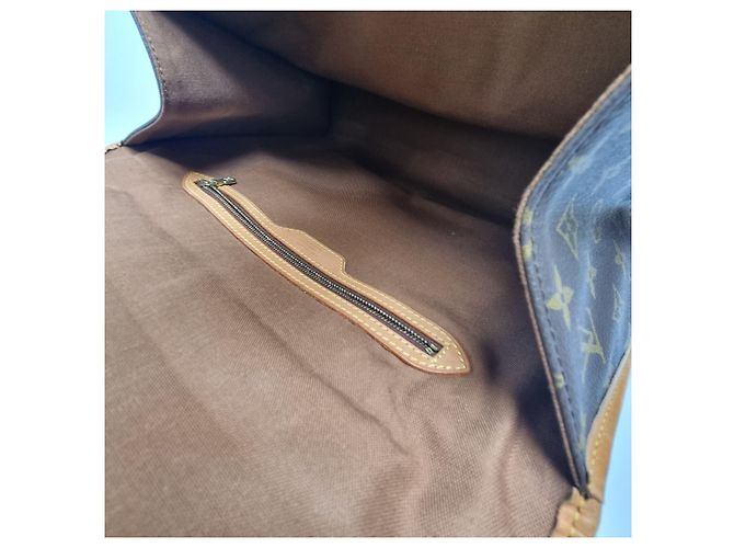 Louis Vuitton Borsetta Monogram Beverly Unisex - vista 18