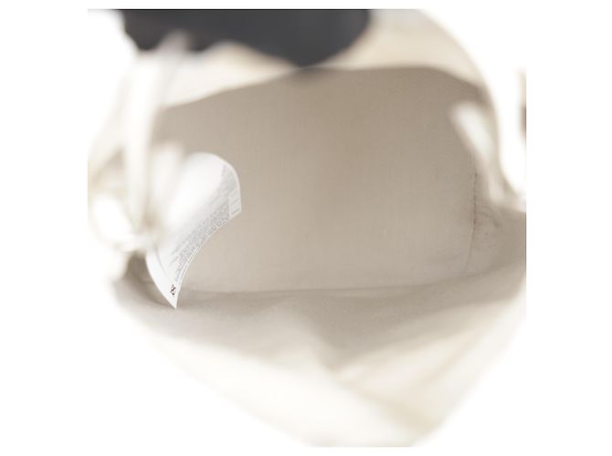 Maison Martin Margiela Mini borsa a secchiello da donna in tela bianca - vista 26