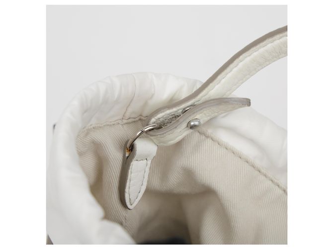 Maison Martin Margiela Mini borsa a secchiello da donna in tela bianca - vista 30