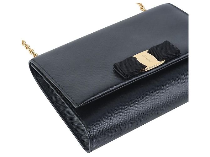 Salvatore Ferragamo Borsa a tracolla Ginny con fiocco dorato - vista 5