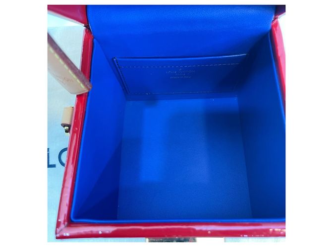 Louis Vuitton Borsa a Tracolla Mini Vernis Red Bleecker Box Bag - vista 9