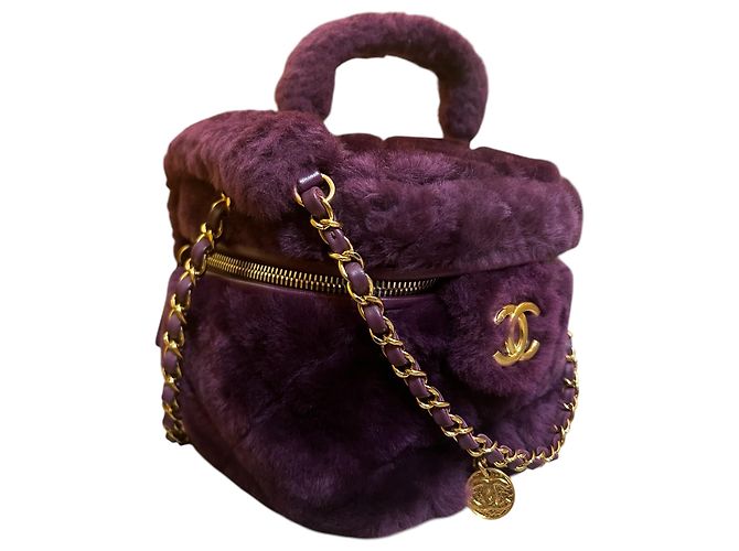 Chanel Handtasche 2021 Small Quilted Shearling Vanity Case - Ansicht 2