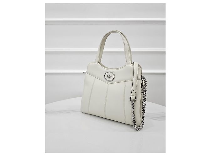 Gucci Petit GG Small Calf Chain Tote Bag - vista 2