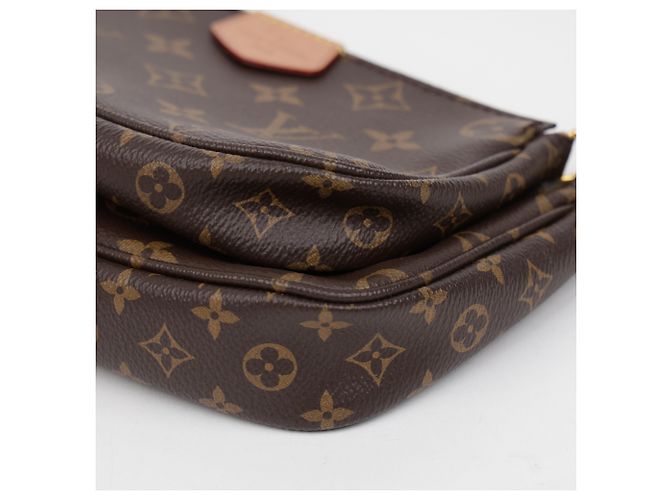 Louis Vuitton Multi Pochette Accessories Monogram Rose Claire - vista 9