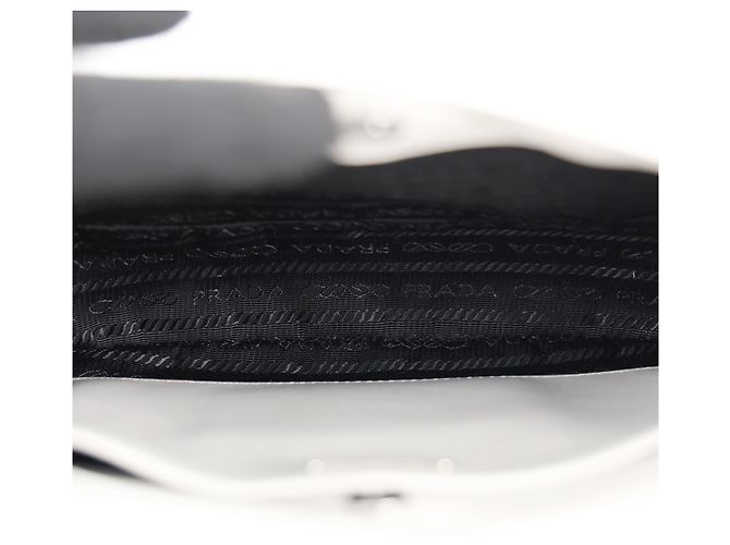 Prada Borsa a tracolla Cleo in pelle spazzolata White - vista 10
