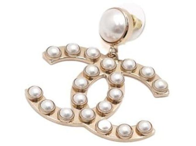 Chanel Orecchini da donna Season Pearl Drop Silver CC - vista 2