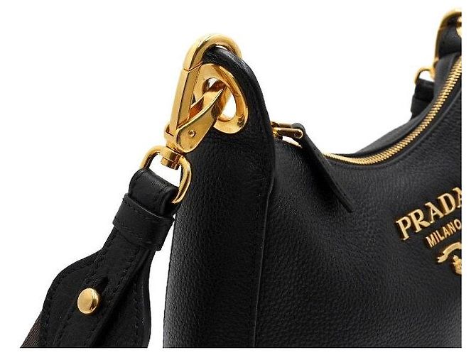 Prada Borsa a tracolla Hobo con logo dorato - vista 7
