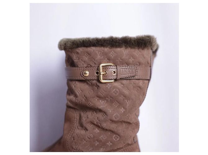 Stivaletti Louis Vuitton Monogram in camoscio - vista 5
