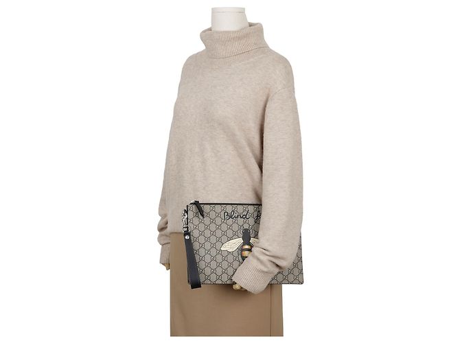 Gucci Pouch con tracolla GG Supreme Bestiary Bee Print - vista 15
