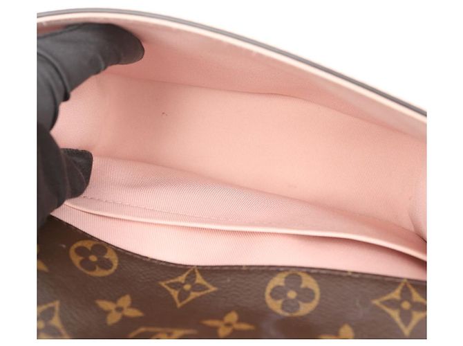 Louis Vuitton Borsa a tracolla Cherrywood BB - vista 11