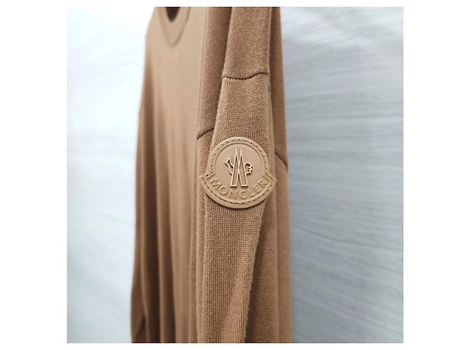 Moncler Maglia marrone con logo patch - vista 4