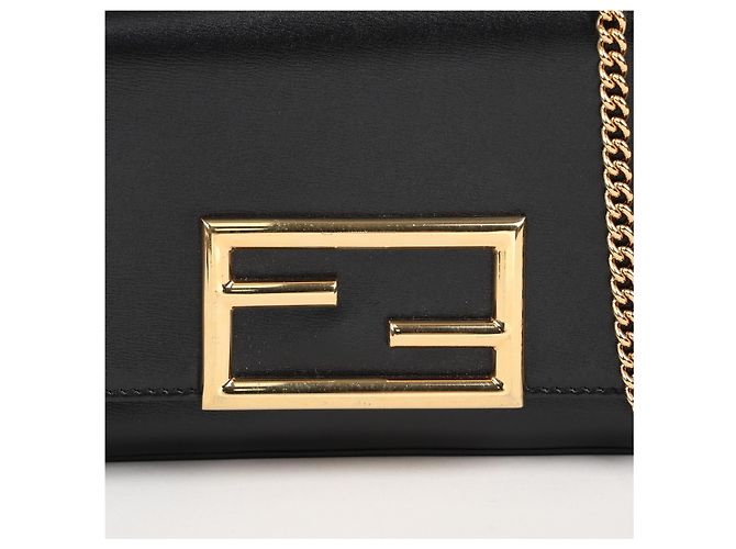 Fendi Mini Borsa a Tracolla FF Logo Chain Nera - vista 3