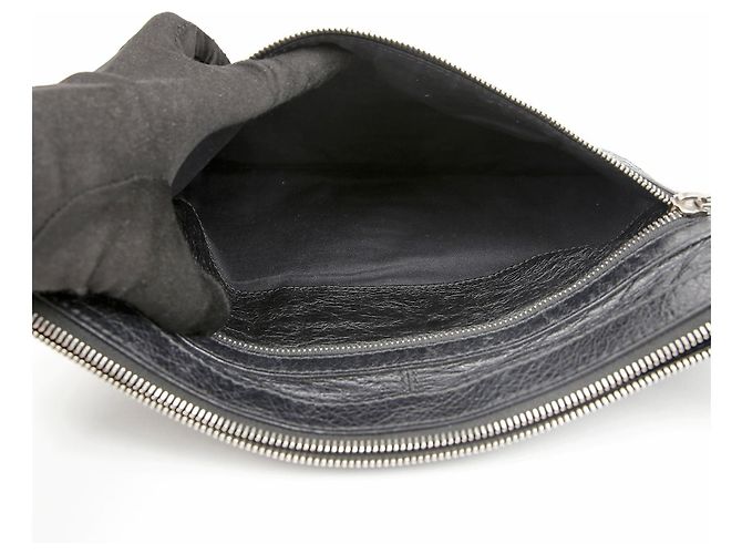 Balenciaga Clutch Medium Leather Classic Motor Clip Clutch Black - vista 11