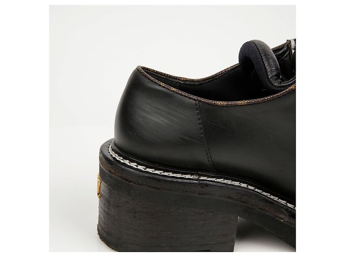 Louis Vuitton Bovr Flat Derby in pelle marrone - vista 10
