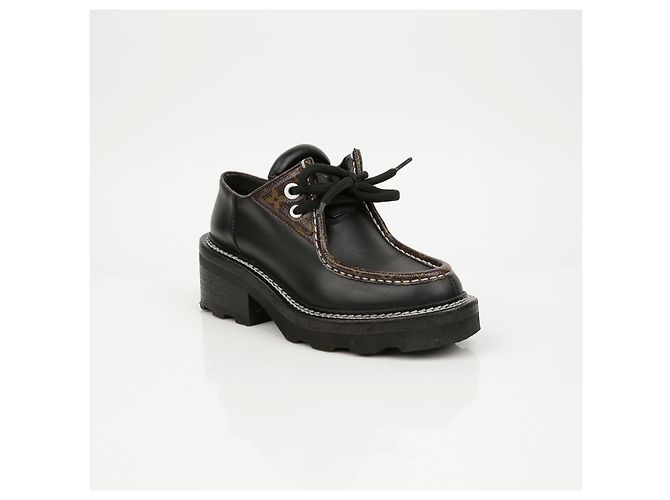 Louis Vuitton Bovr Flat Derby in pelle marrone - vista 2