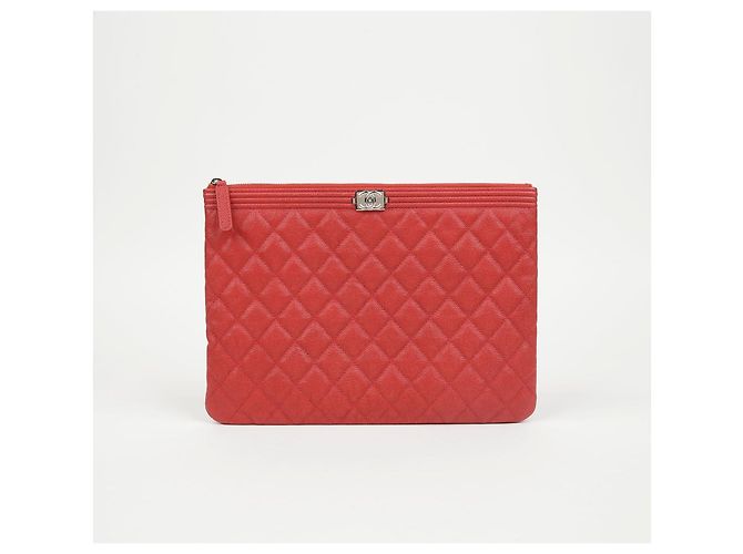 Chanel Caviar Boy New Medium Clutch - vista 2