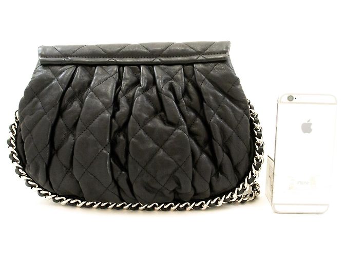 Borsa a tracolla con catena CHANEL in pelle di vitello nera - vista 3