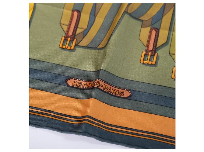 Foulard Gavroche Hermès "Les Sangles" Di Hermès - vista 4