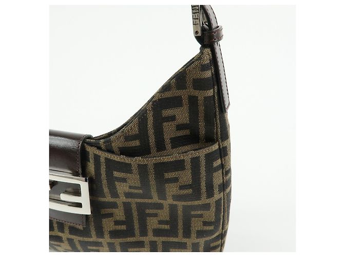 FENDI Borsa a spalla e borsa a mano in pelle e tela Zucca Nero e Marrone 26569 - vista 16