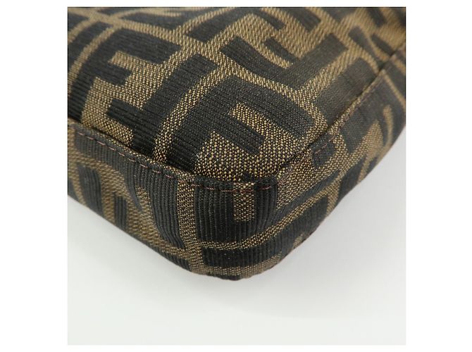 FENDI Borsa a spalla e a mano in pelle e tela Zucca Nero e Marrone 26569 - vista 13