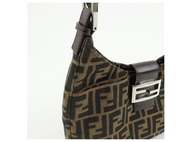FENDI Borsa a spalla e a mano in pelle e tela Zucca Nero e Marrone 26569 - vista 14