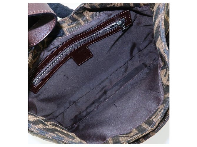 FENDI Borsa a spalla e a mano in pelle e tela Zucca Nero e Marrone 26569 - vista 21