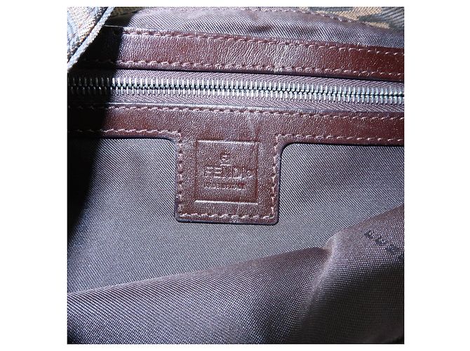FENDI Borsa a spalla e a mano in pelle e tela Zucca Nero e Marrone 26569 - vista 23