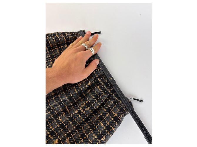 Vintage Givenchy Strukturierter Web-Midirock Schwarz Gold S - Ansicht 7