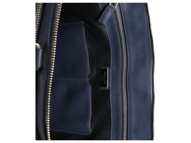 Borsa porta documenti Prada in pelle Saffiano blu navy - vista 11