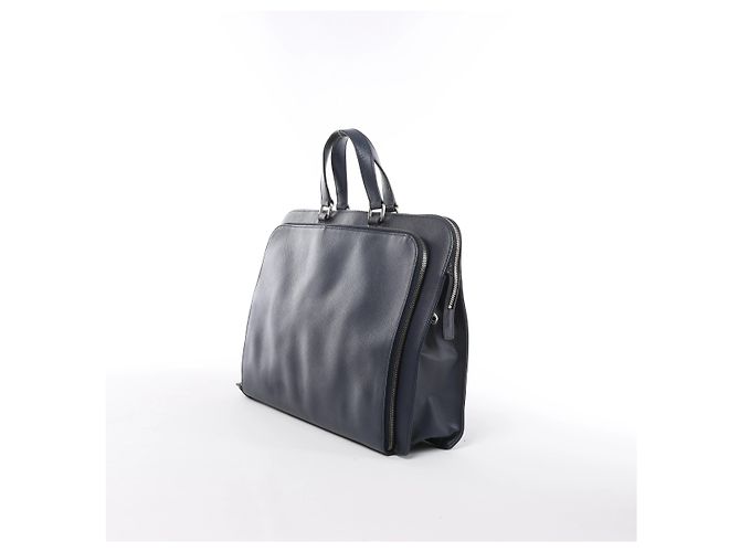 Borsa porta documenti Prada in pelle Saffiano blu navy - vista 3