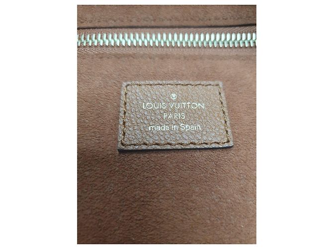 Louis Vuitton Neverfull MM Monogram Empreinte Pelle Cognac - vista 13