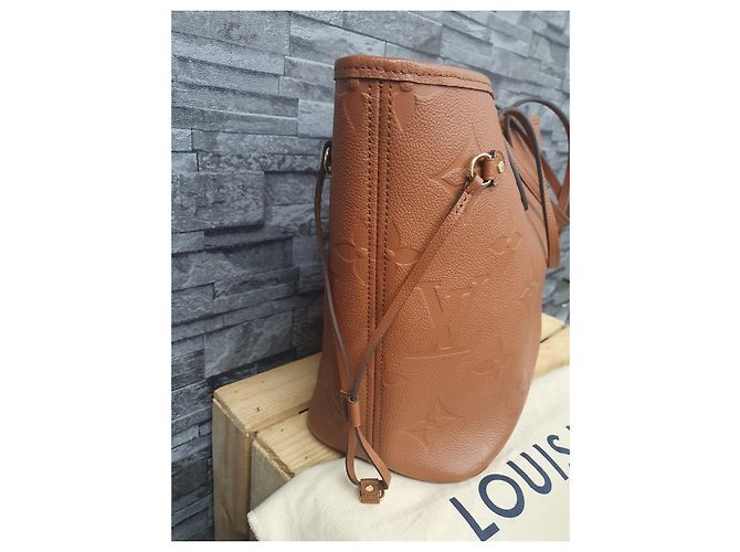 Louis Vuitton Neverfull MM Monogram Empreinte Pelle Cognac - vista 8