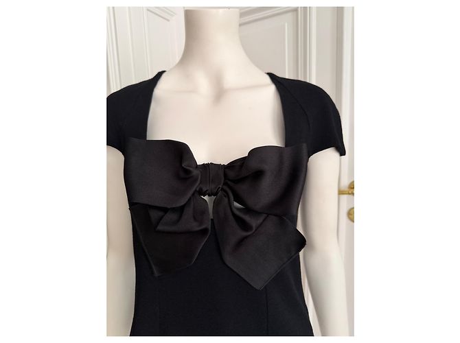 Top Chanel preto de viscose e elastano com detalhe de laço - vista 4