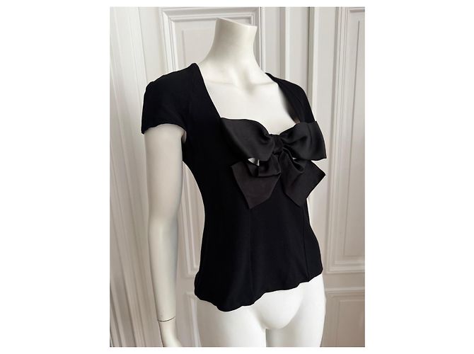 Top Chanel preto de viscose e elastano com detalhe de laço - vista 5