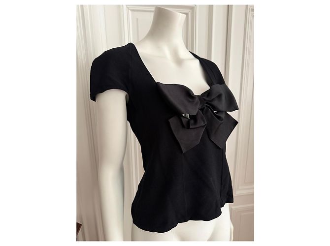 Top Chanel preto de viscose e elastano com detalhe de laço - vista 9