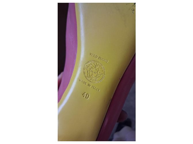 Décolleté peep-toe in pelle rosa Versace - vista 5