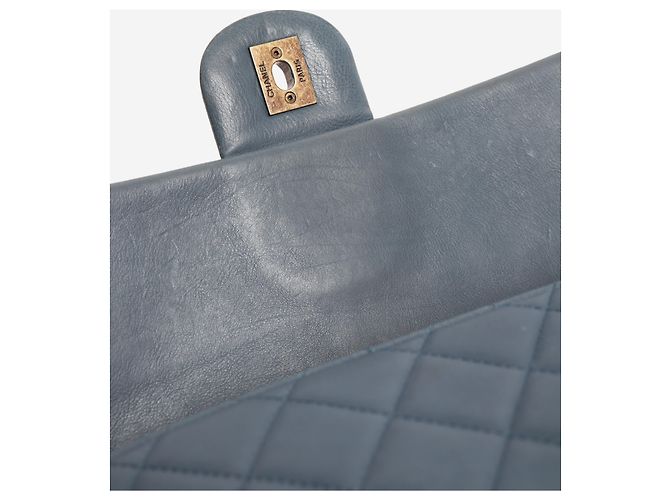 Chanel Bolsa de ombro com aba acolchoada em couro azul 2012 - vista 7