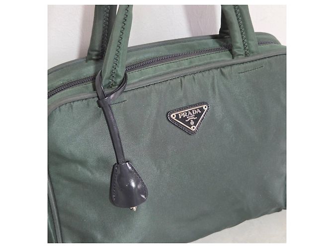 Borsa Prada in nylon tessuto verde - vista 3
