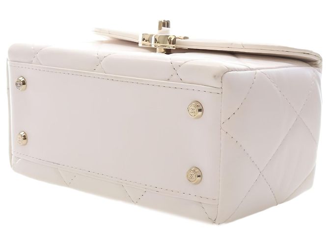 Chanel Vanity Case Small CC in Pelle di Vitello Matelassé Bianca con Top Handle - vista 8