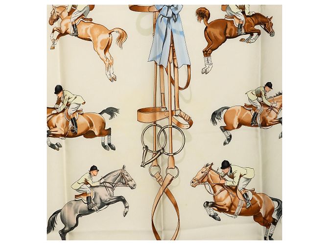 Pañuelo de seda Hermès Brown Jumping 90 - vista 2
