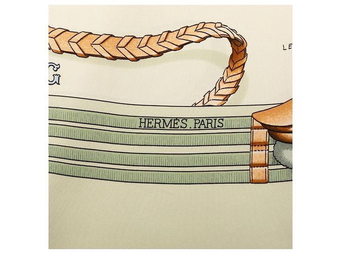 Pañuelo de seda Hermès Brown Jumping 90 - vista 3