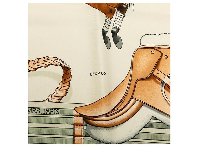 Pañuelo de seda Hermès Brown Jumping 90 - vista 6