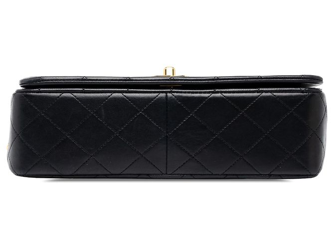 Chanel Black CC Quilted Lambskin Full Single Flap - vista 3
