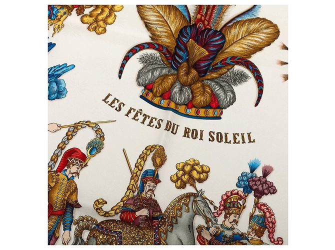 Hermès White Les Fetes du Roi Soleil Seidentuch 90 - Ansicht 4