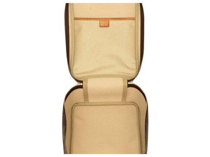 Louis Vuitton Brown Monogram Excursion - vista 4