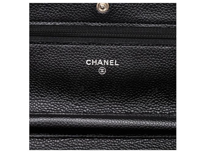Chanel Black CC Quilted Caviar Wallet on Chain - vista 5